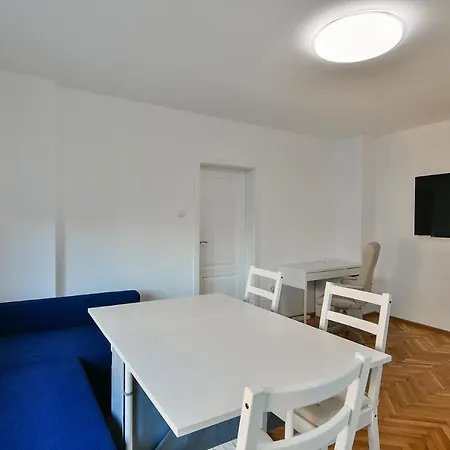 Apartman 3br With Parking Nearby Opera *