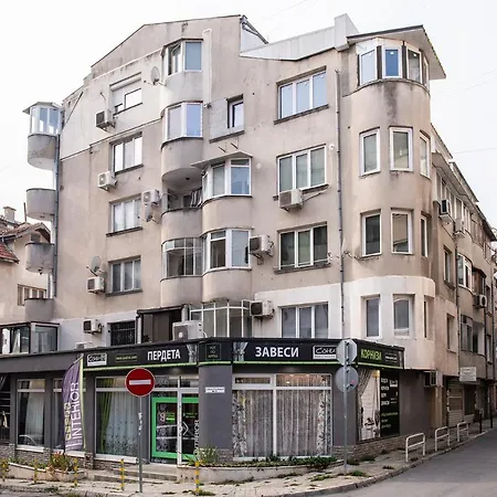 3br With Parking Nearby Opera * Varna