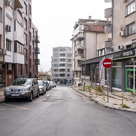 Daire 3br With Parking Nearby Opera